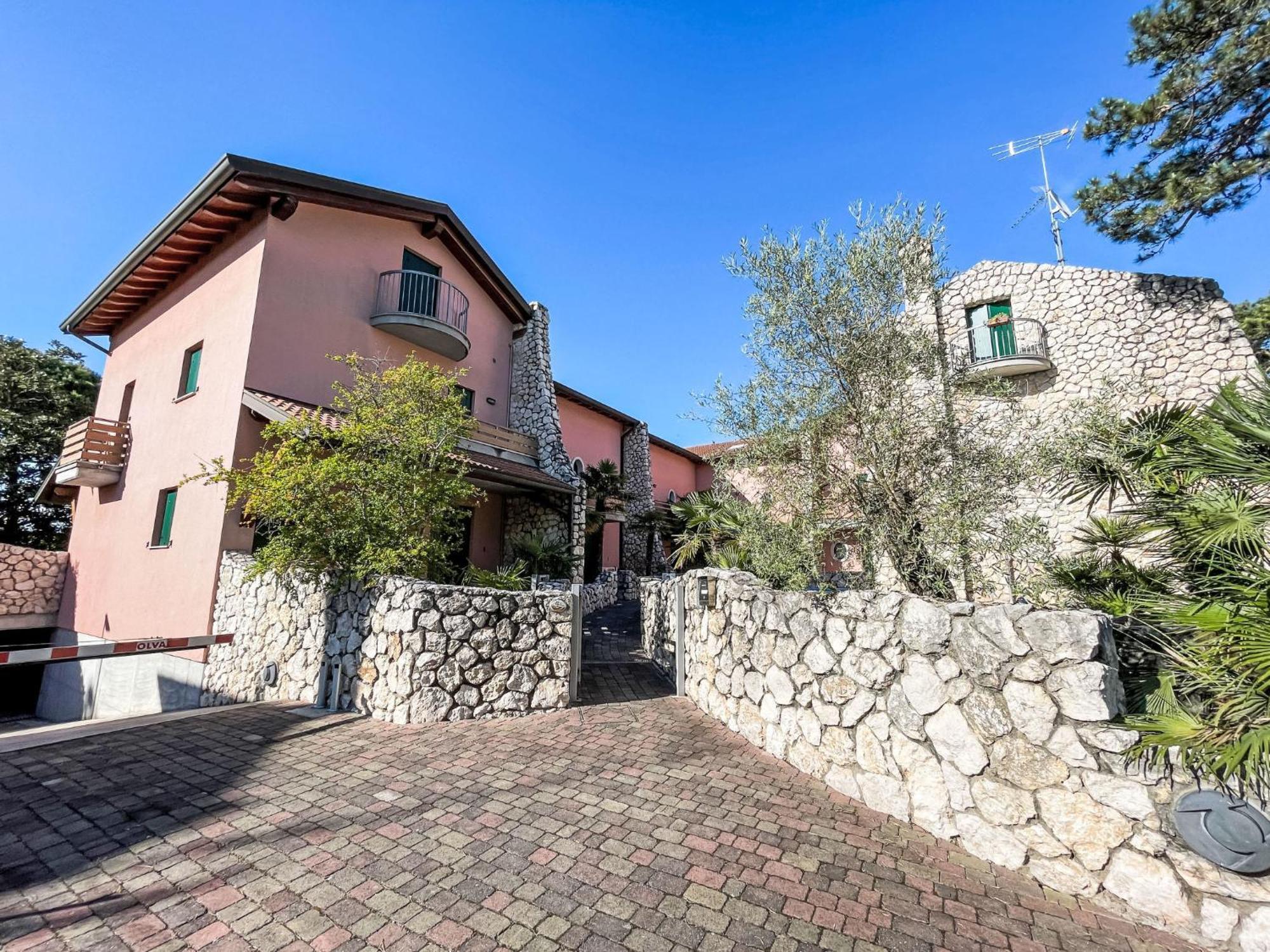 Holiday Home Ville Rio By Interhome Lignano Sabbiadoro Ngoại thất bức ảnh
