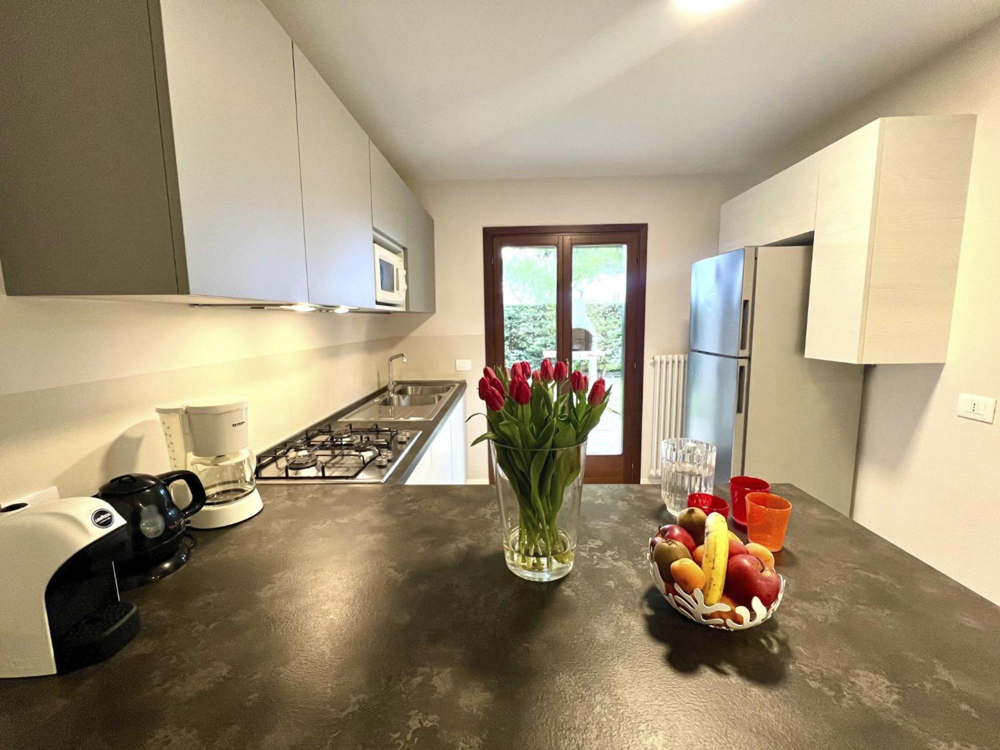 Holiday Home Ville Rio By Interhome Lignano Sabbiadoro Ngoại thất bức ảnh